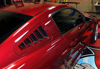 Meguiars M105 Ultra Cut Compound, M205 Ultra Finishing Polish and #21 Synthetic Sealant bring out the maximum clarity and shine to all painted finishes